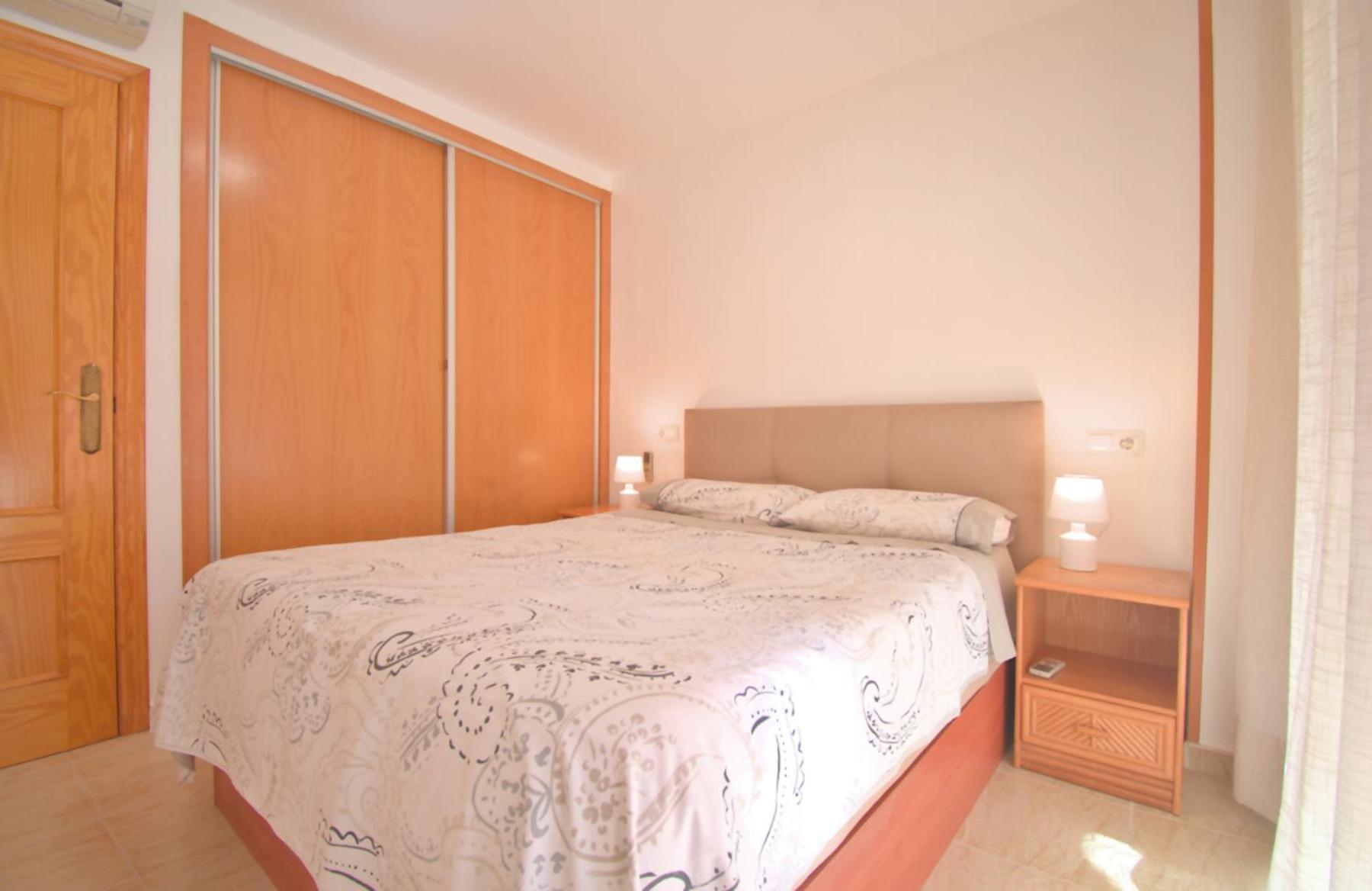 Castillo Playa By Edeal Homes Denia Exteriör bild